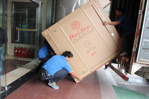 石嘴山钢琴贵重工艺品无忧运